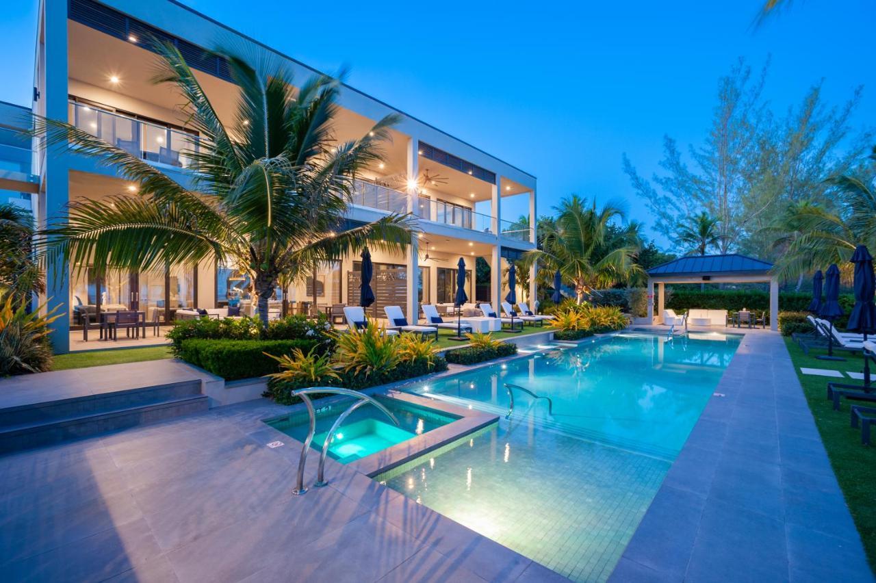 Black Urchin Boutique Resort Bodden Town Εξωτερικό φωτογραφία